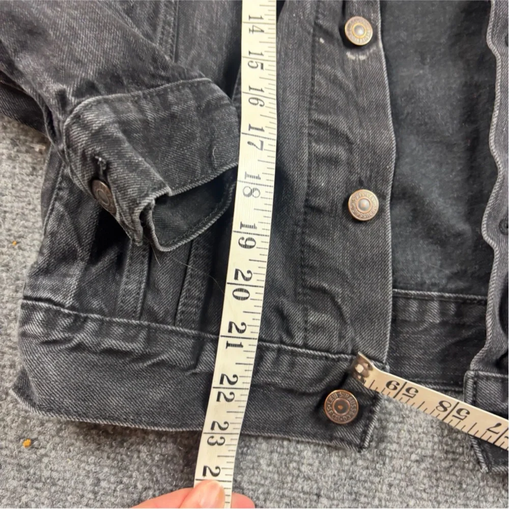 LEVI’S Women’s Black Denim Jean Trucker Jacket size: Small - Picture 6 of 6